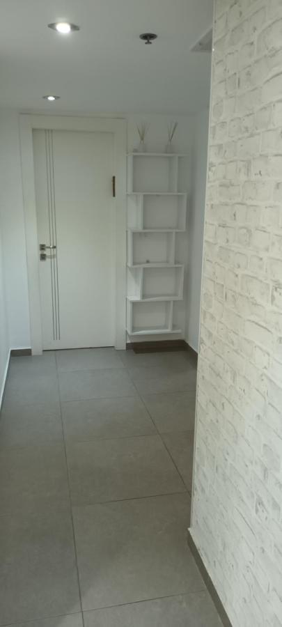 אשקלון Beach Suite Israel 5rm Jacuzzi Spa Vacation Rental Apartment דירת נופש צימר 5חד על הים גקוזי ספא וחדר כושר מראה חיצוני תמונה