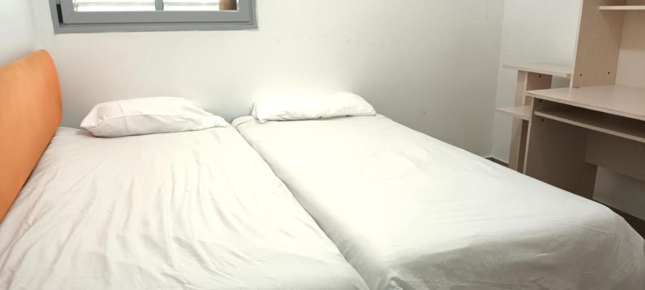 אשקלון Beach Suite Israel 5rm Jacuzzi Spa Vacation Rental Apartment דירת נופש צימר 5חד על הים גקוזי ספא וחדר כושר מראה חיצוני תמונה