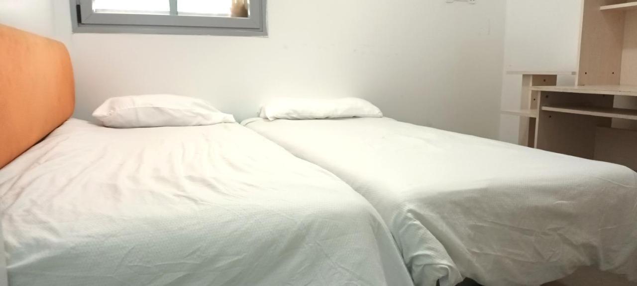 אשקלון Beach Suite Israel 5rm Jacuzzi Spa Vacation Rental Apartment דירת נופש צימר 5חד על הים גקוזי ספא וחדר כושר מראה חיצוני תמונה